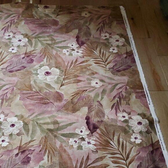 5th Ave Designs Covington Quality Floral Upholstery Fabric NEW 54" x 8 yds Mauve - Picture 1 of 12